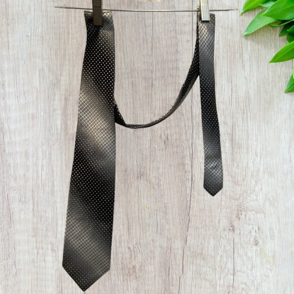 VINTAGE JOSEPH & FEISS -- Silk Necktie, Silver/Gray Ombre w/White Dots - Picture 1 of 4
